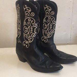 Tony Lama embroidered leather western boots